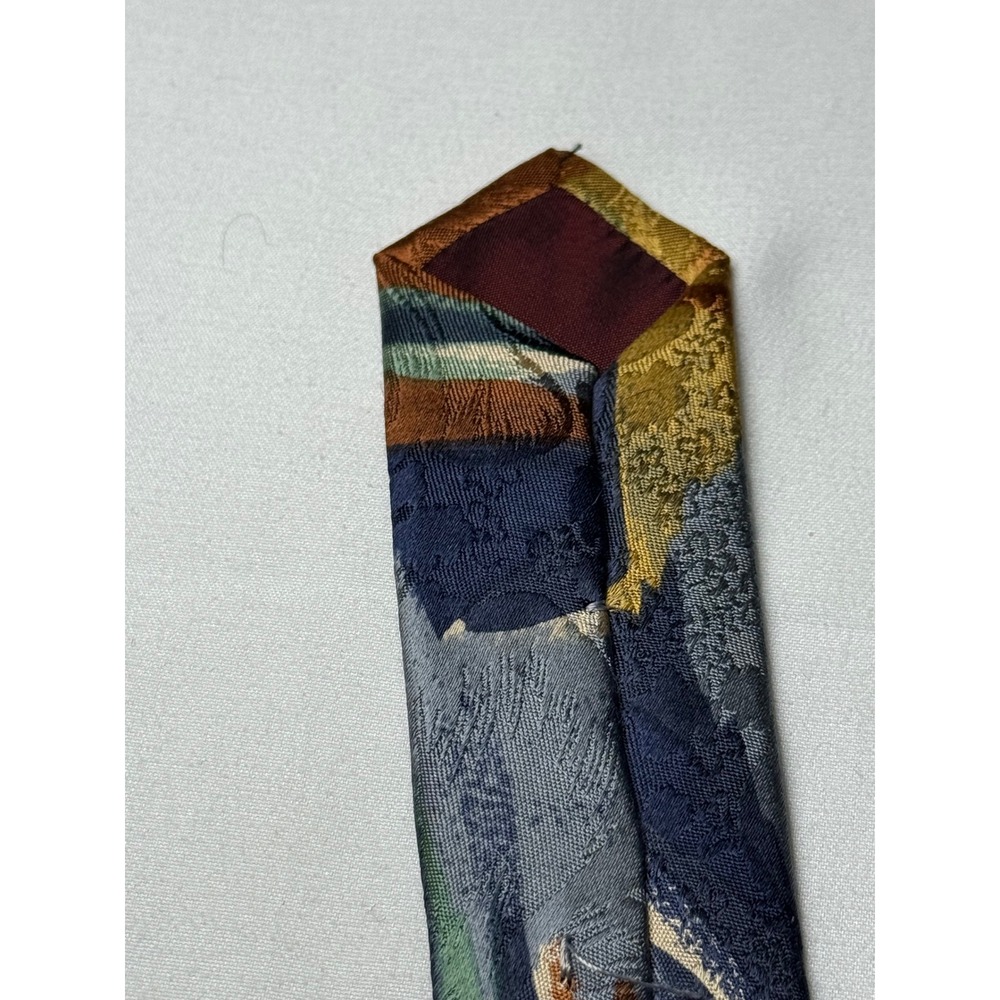Nino Moretti 100% Silk‎ Abstract Print Handmade Italian Necktie - Picture 8 of 8